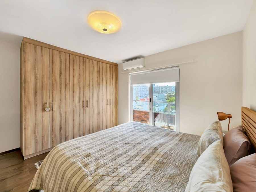 To Let 2 Bedroom Property for Rent in Sea Point Western Cape